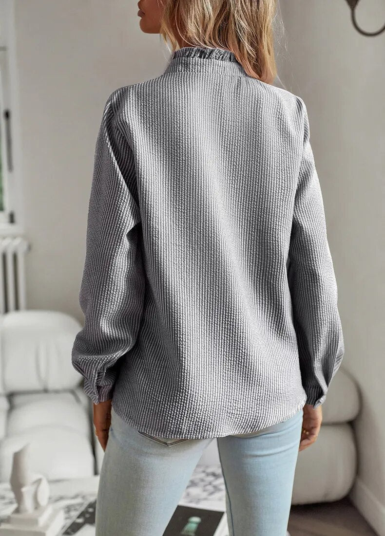 Nera | Stilfuld Flæset Knapbluse