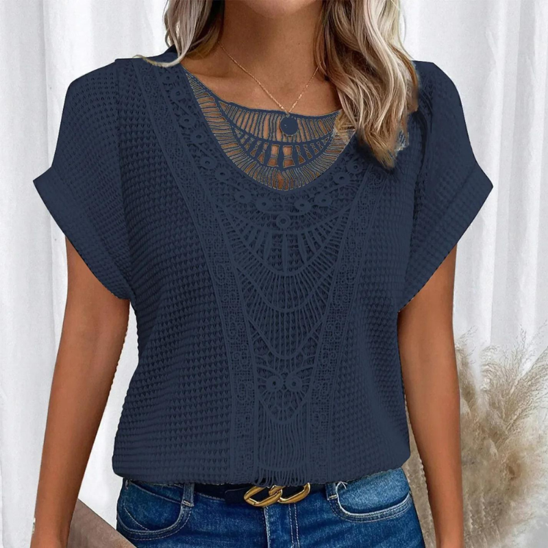 Sami | Stilfuld Top med Blonde Detalje