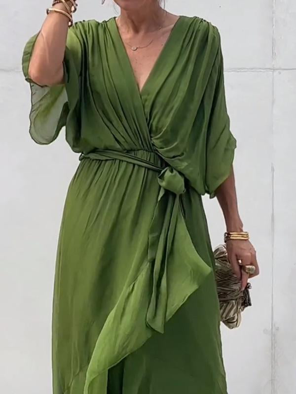 Lola | Elegant kjole med V-udskæring