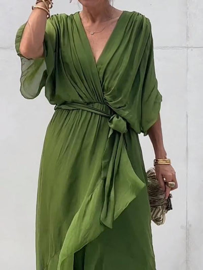 Lola | Elegant kjole med V-udskæring