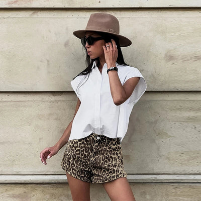 Laura | Short