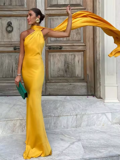 Flora | Maxi-Cape-Dress mit zeitloser Ausstrahlung